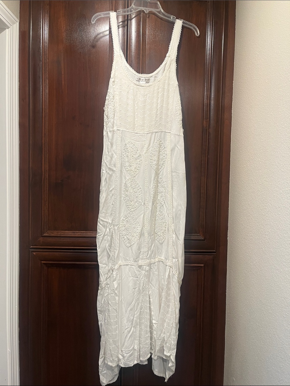 Cute Options Off White Embroidered Sleeveless Maxi Dress